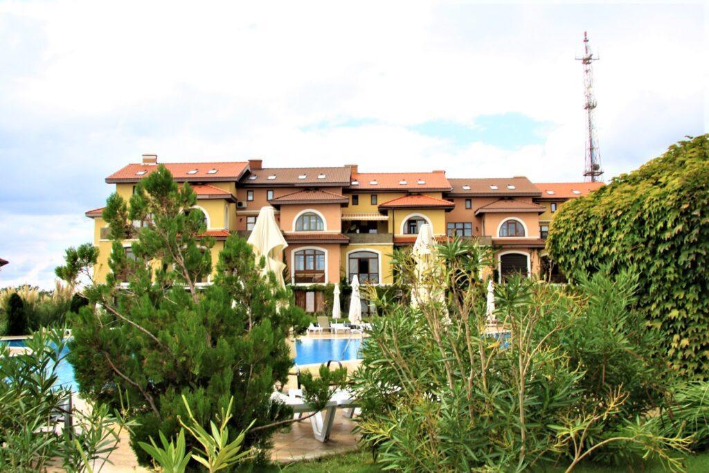 Ялта, пгт Алупка, ул.Ленина 29Б