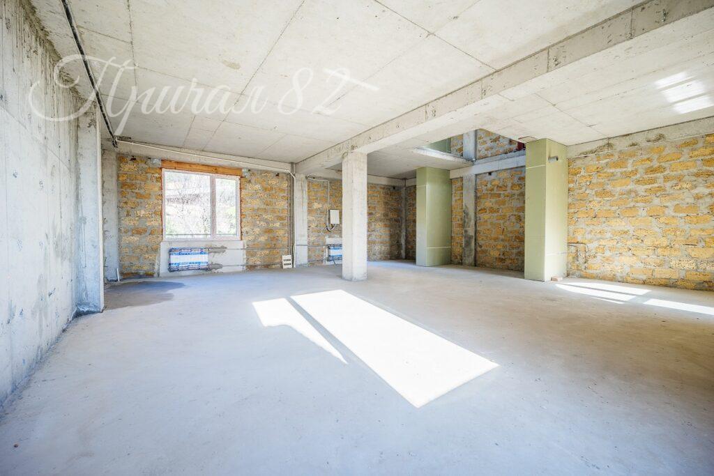 Ялта, пгт Алупка, ул.Ленина 29Б