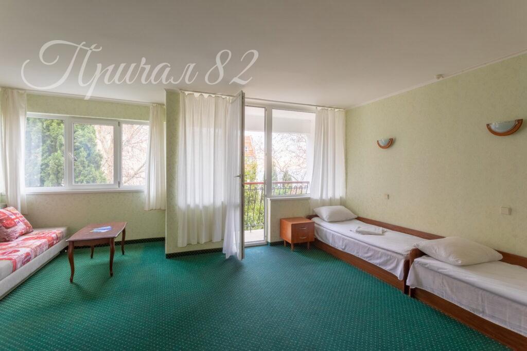 Ялта, пгт. Гурзуф, ул. Афанасия Никитина, 15