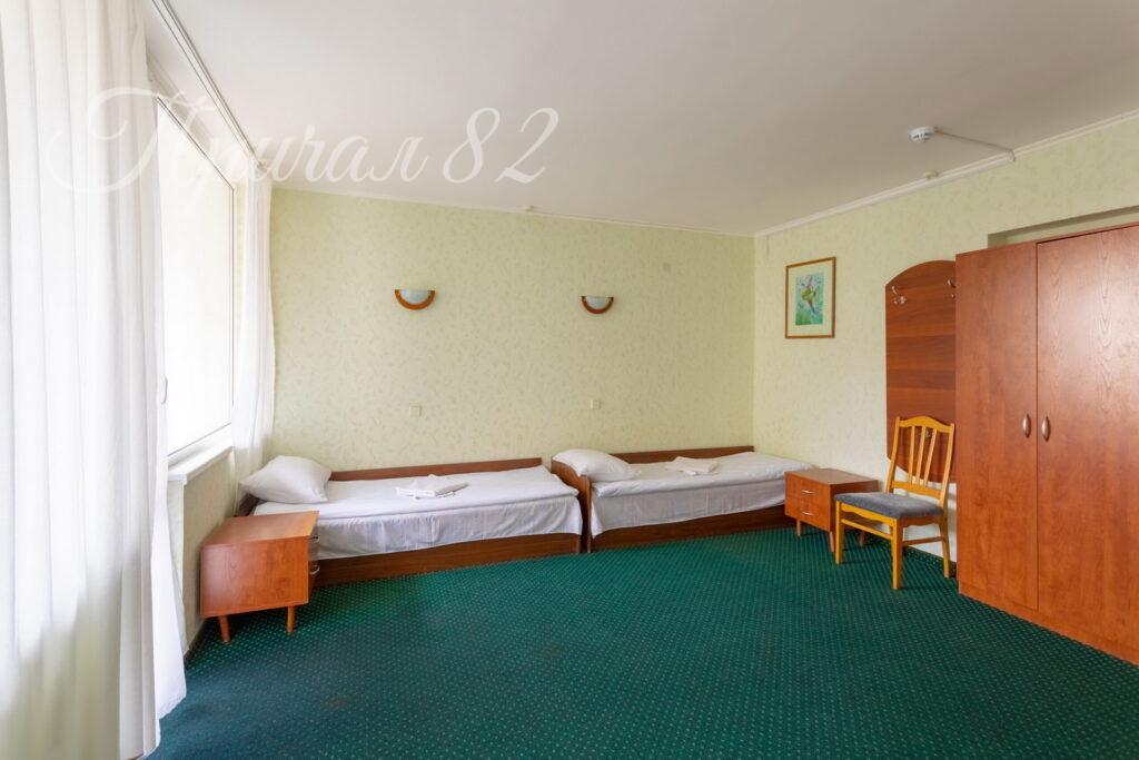 Ялта, пгт. Гурзуф, ул. Афанасия Никитина, 15