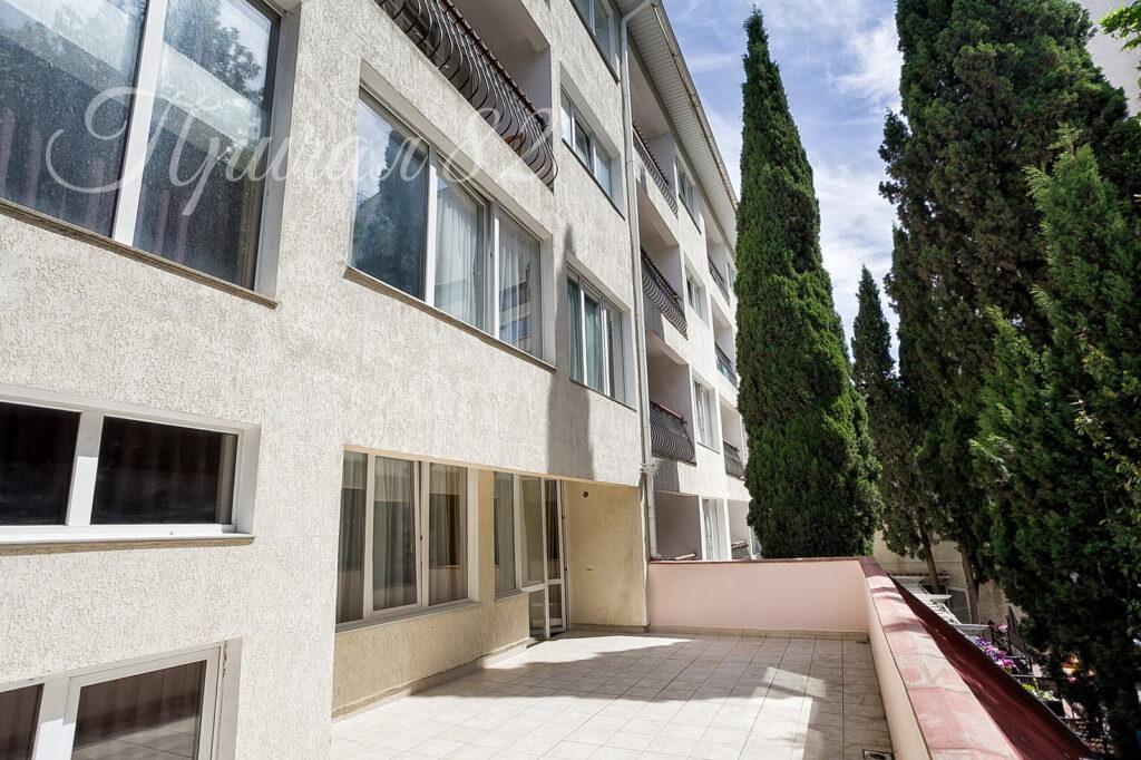 Ялта, пгт. Гурзуф, ул. Афанасия Никитина, 15