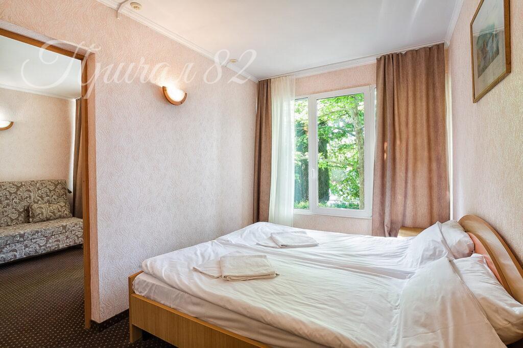 Ялта, пгт. Гурзуф, ул. Афанасия Никитина, 15