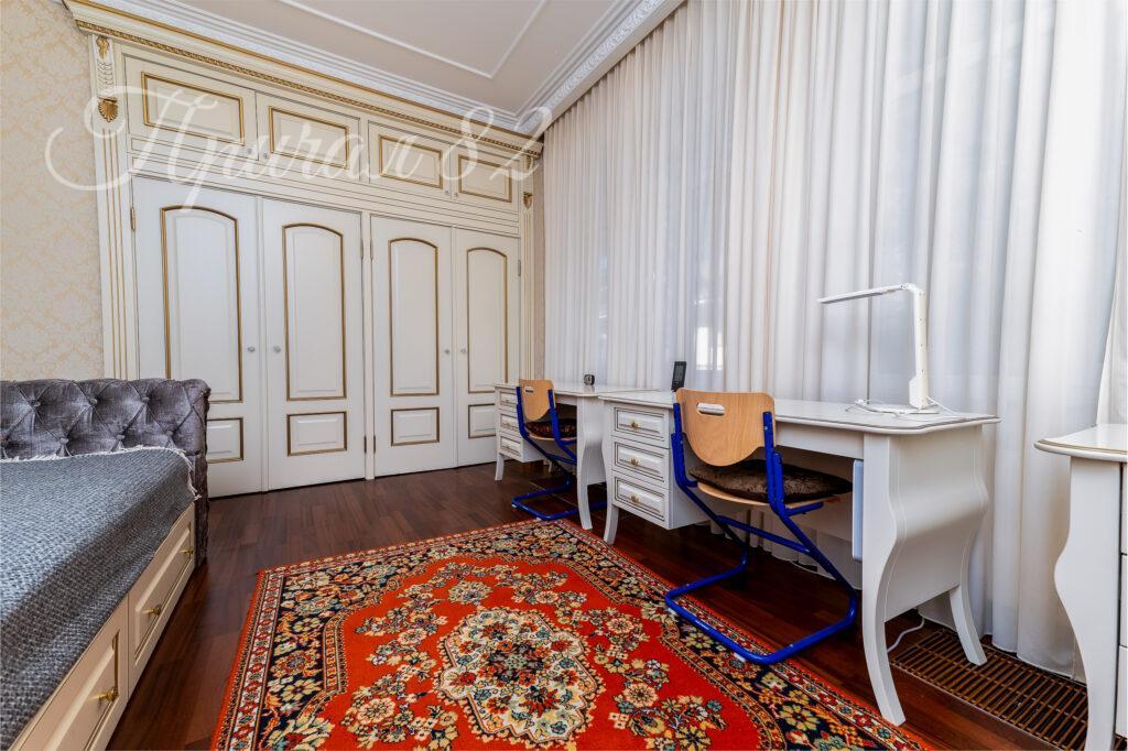 Крым респ., Ялта городской округ, Горное поселок, 31А