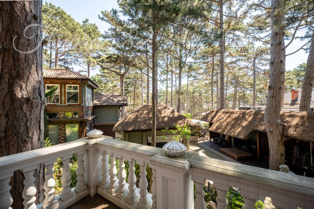 Крым респ., Ялта городской округ, Горное поселок, 31А