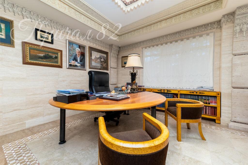 Крым респ., Ялта городской округ, Горное поселок, 31А