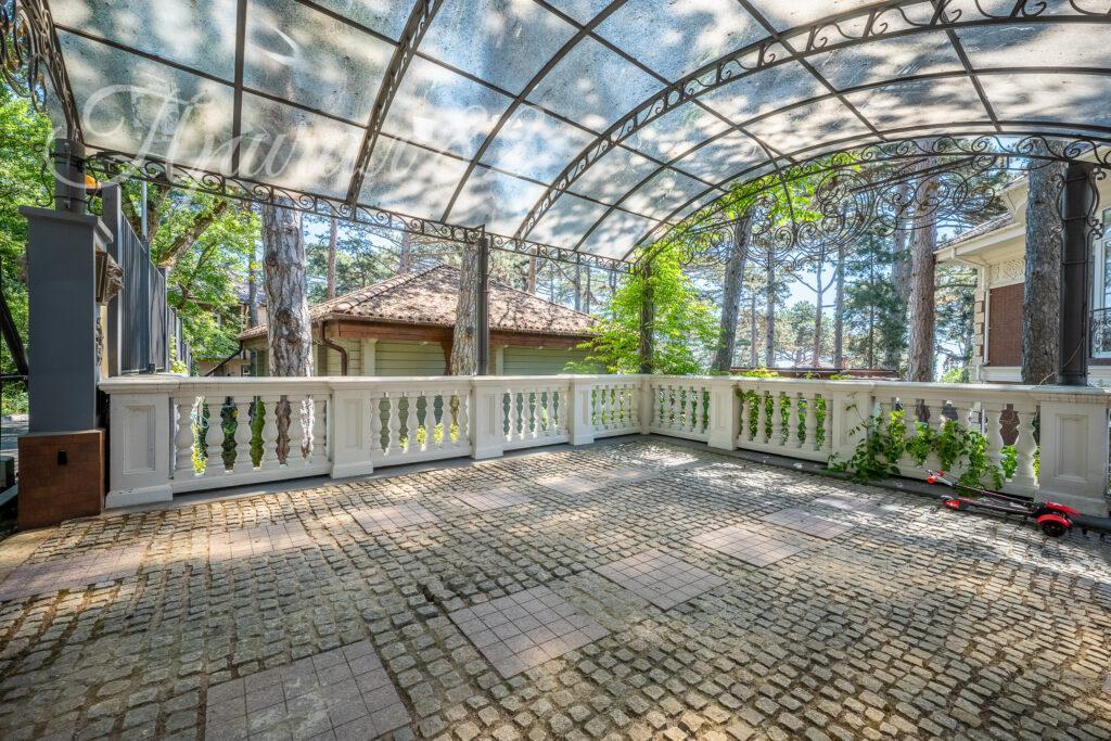 Крым респ., Ялта городской округ, Горное поселок, 31А