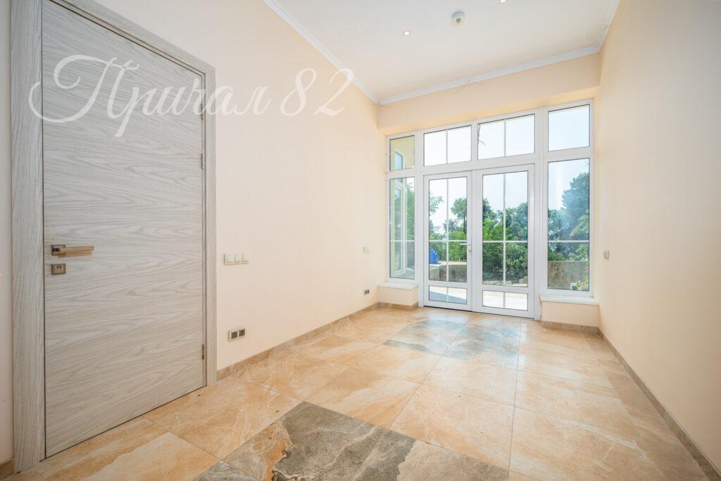 г. Ялта, г. Алупка, ул. Ленина