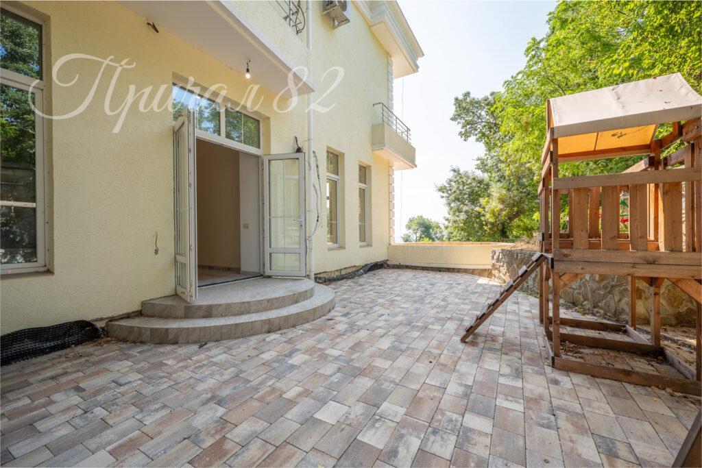 г. Ялта, г. Алупка, ул. Ленина