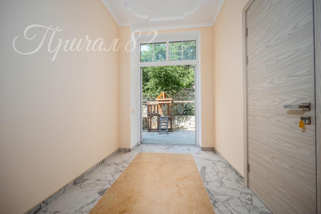 г. Ялта, г. Алупка, ул. Ленина