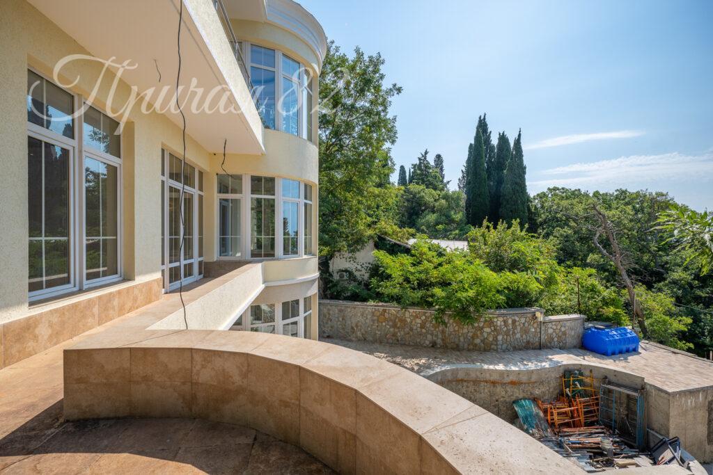 г. Ялта, г. Алупка, ул. Ленина