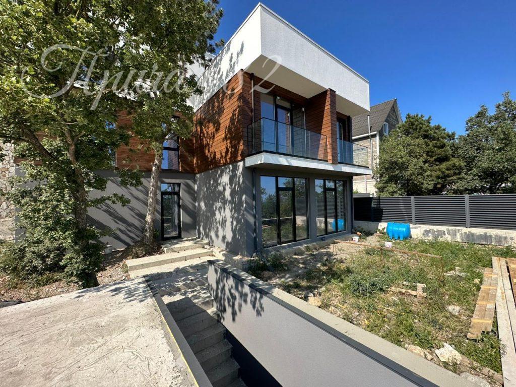 Ялта ул. Большевистская, 33