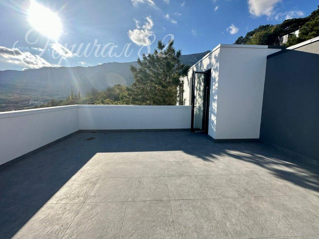 Ялта ул. Большевистская, 33