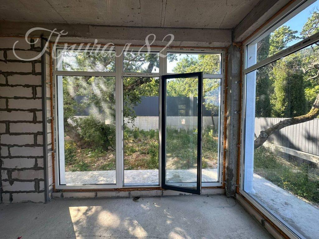 Ялта, пгт. Восход, ул. Авроры