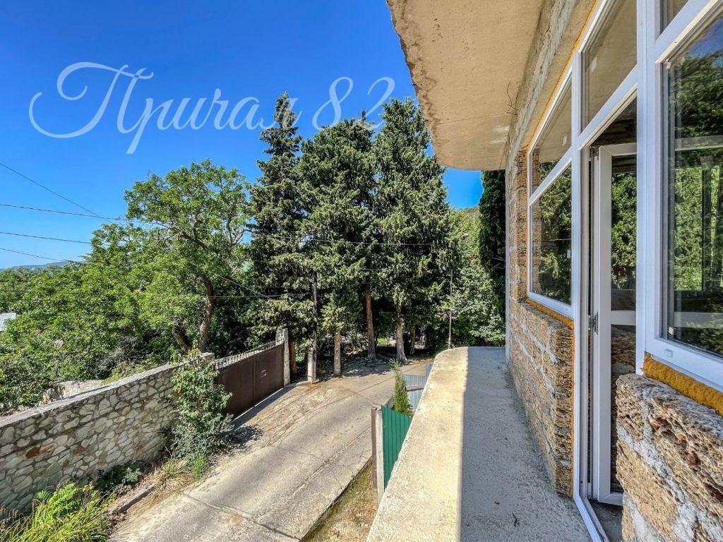 г.Ялта пгт. Массандра, ул. Совхозная