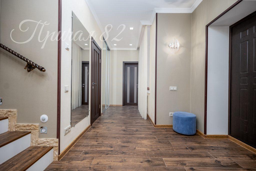 Республика Крым, Ялта, Поселковая ул., 10