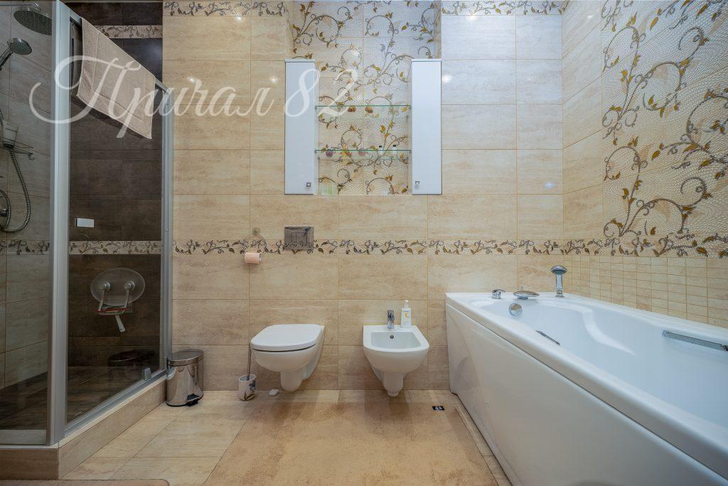 Республика Крым, Ялта, Поселковая ул., 10