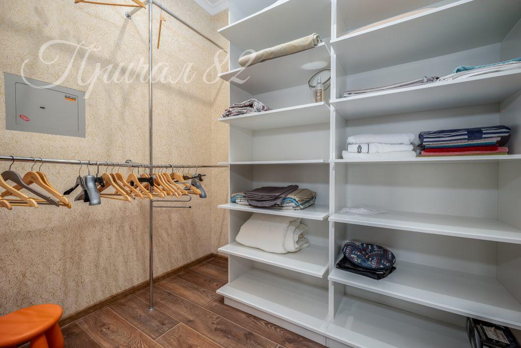 Республика Крым, Ялта, Поселковая ул., 10