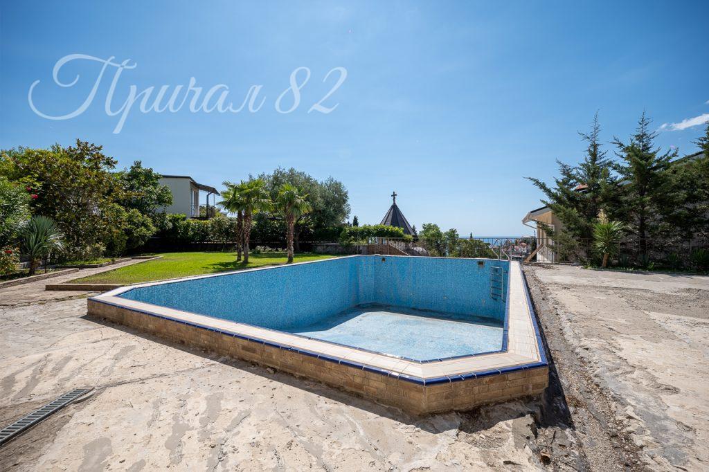 Ялта, пгт. Гурзуф, ул. Лазурная