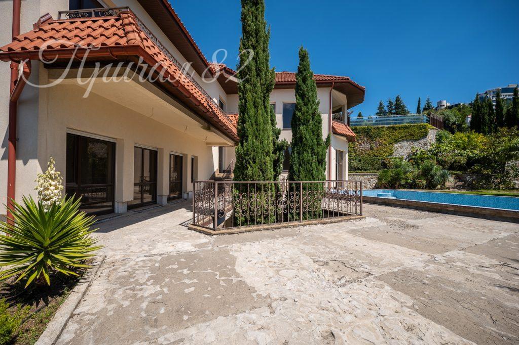 Ялта, пгт. Гурзуф, ул. Лазурная