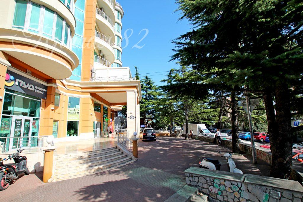 Ялта, ул. Свердлова 13