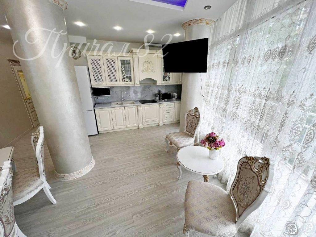 Ялта, ул. Таврическая д. 2Б