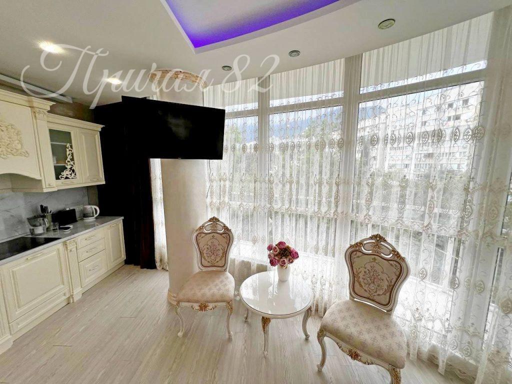 Ялта, ул. Таврическая д. 2Б