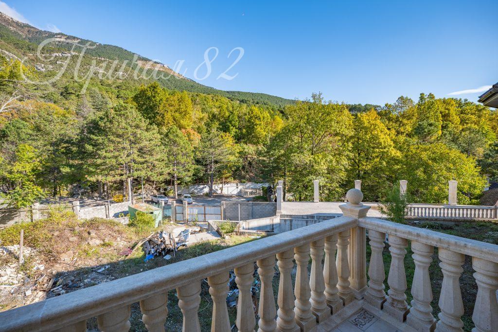 г. Ялта, ул. Яузы 16