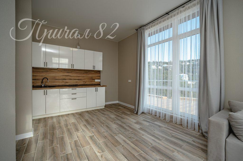 Ялта, пгт. Кореиз, Мисхорский спуск 1Б