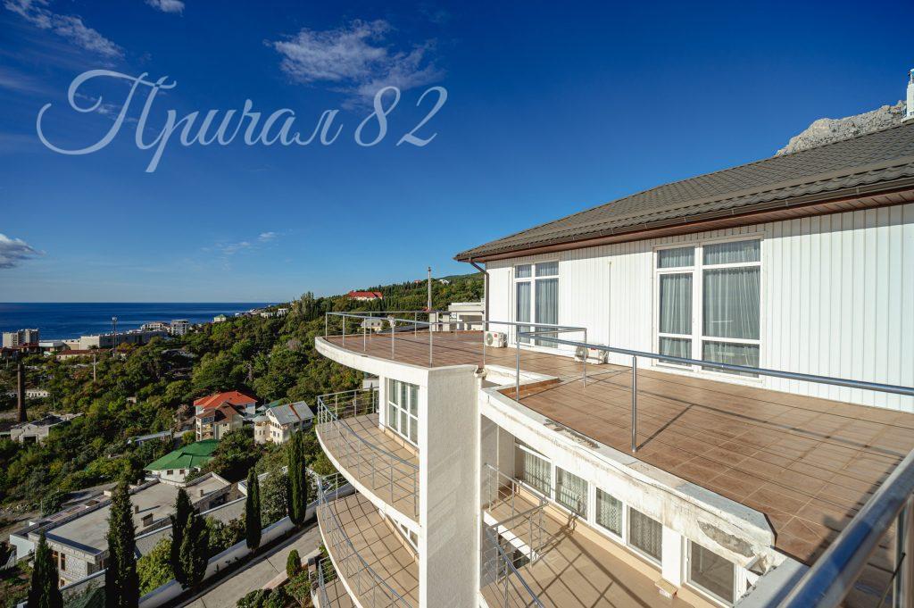 Ялта, пгт. Кореиз, Мисхорский спуск 1Б