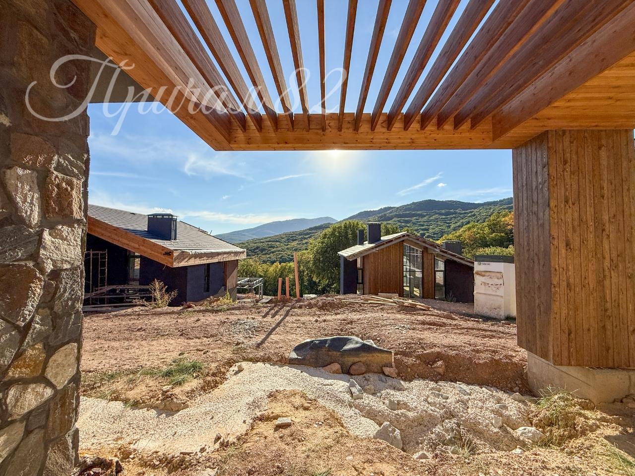 Алушта, Лучистое