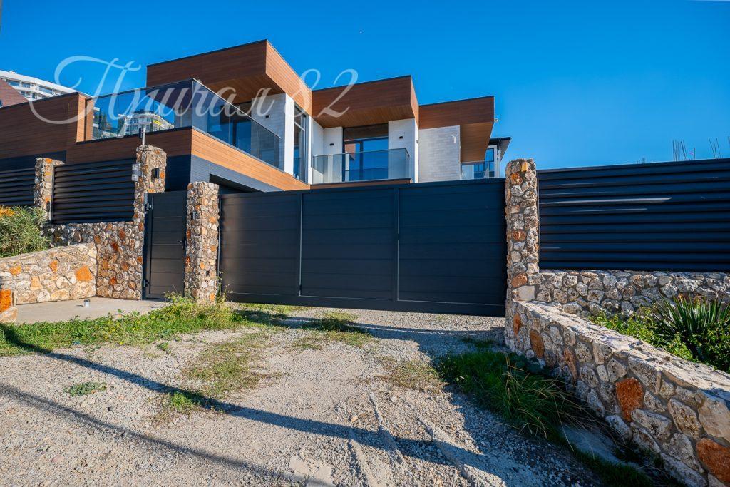 Ялта, пгт. Кореиз, пер. Таврический