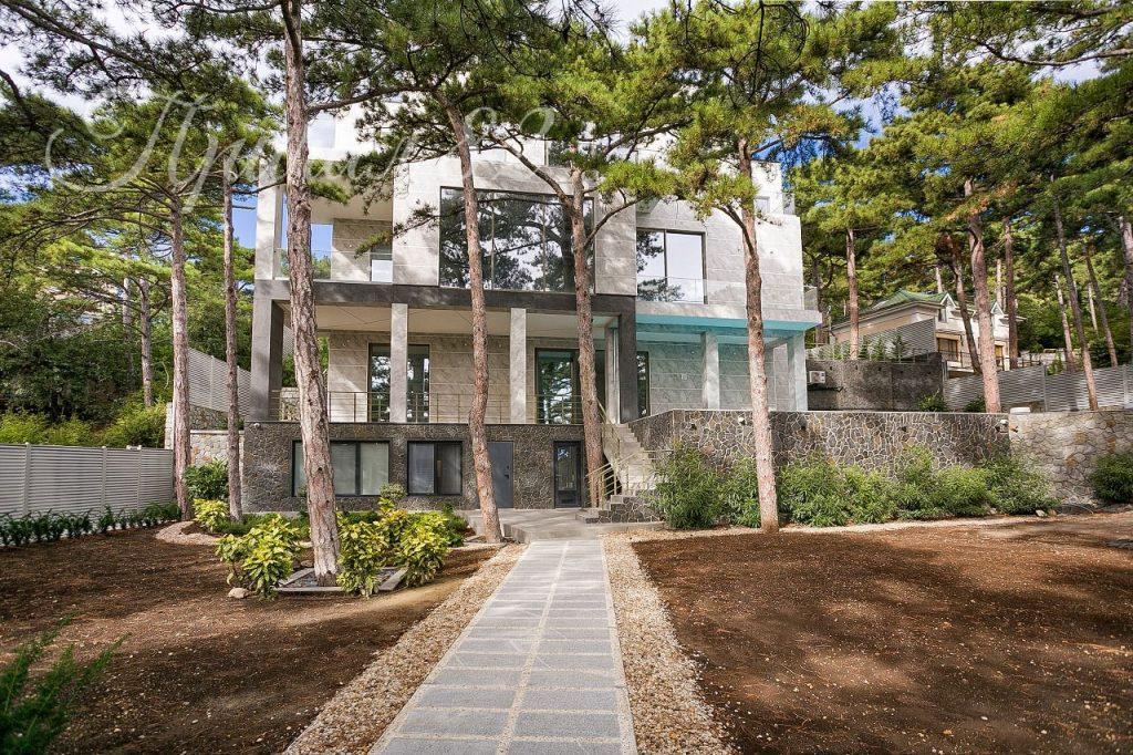 Ялта, пгт. Восход, ул. Авроры