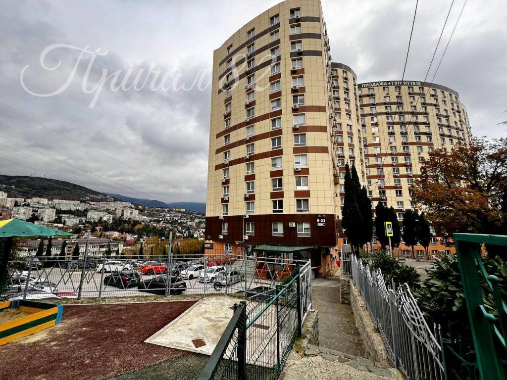 Ялта, ул. Блюхера д. 19