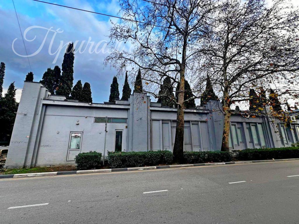 Ялта, ул. Киевская д. 1