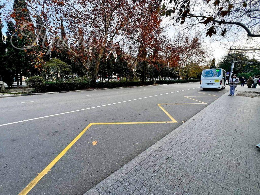 Ялта, ул. Киевская д. 1