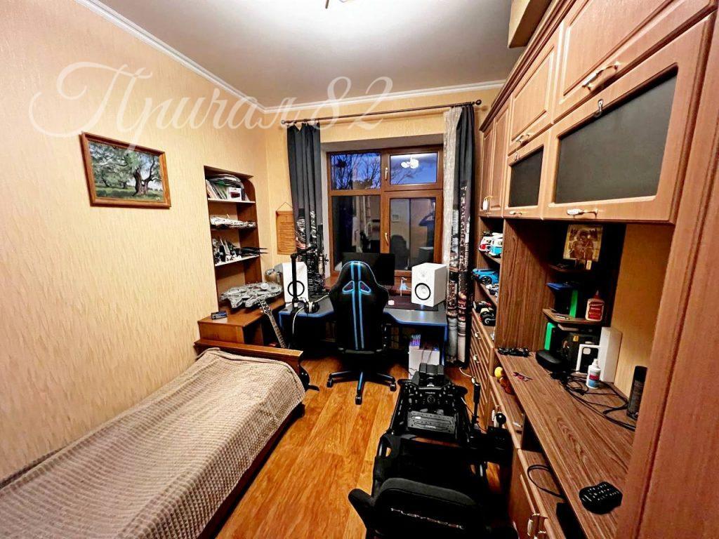 Ялта, пгт. Советское 7, Долоссы