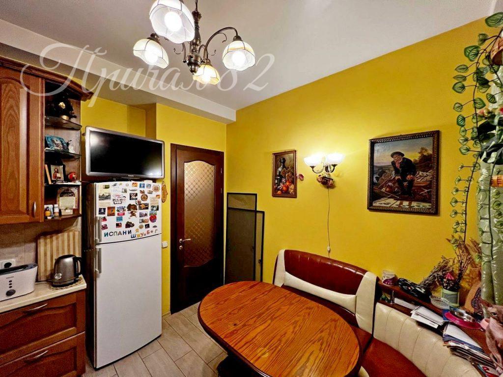 Ялта, пгт. Советское 7, Долоссы