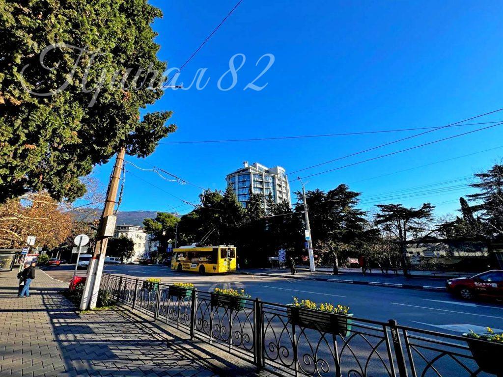 Ялта, ул. Садовая д. 5