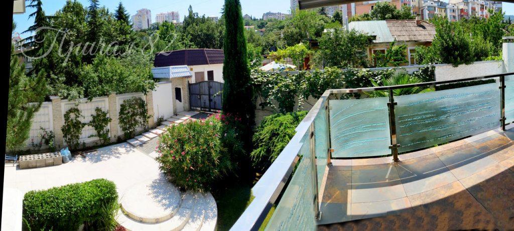 Ялта, пер. Сосновый д. 7