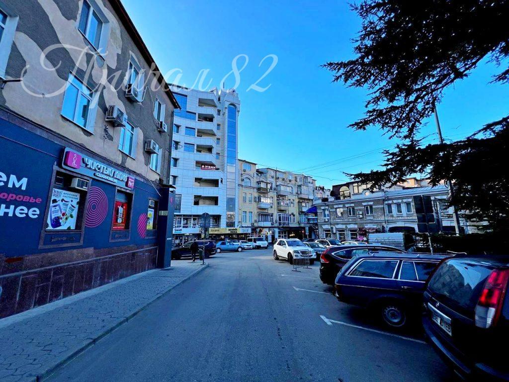 Ялта, ул. Игнатенко д. 1