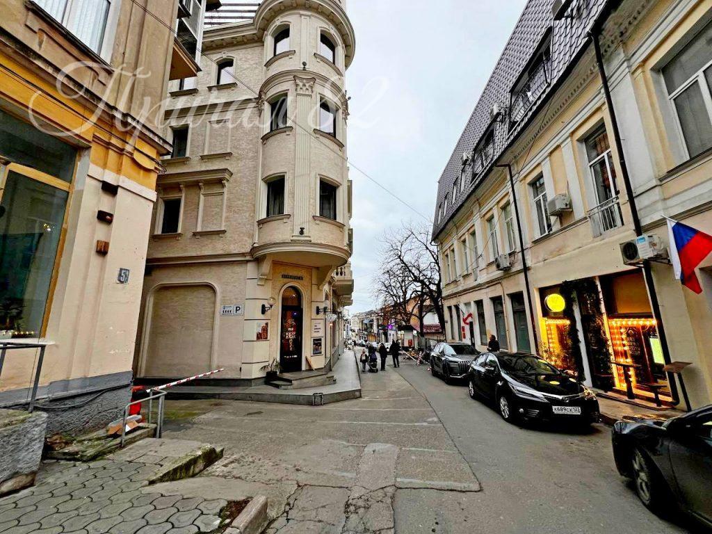 Ялта, ул. Морская 3А