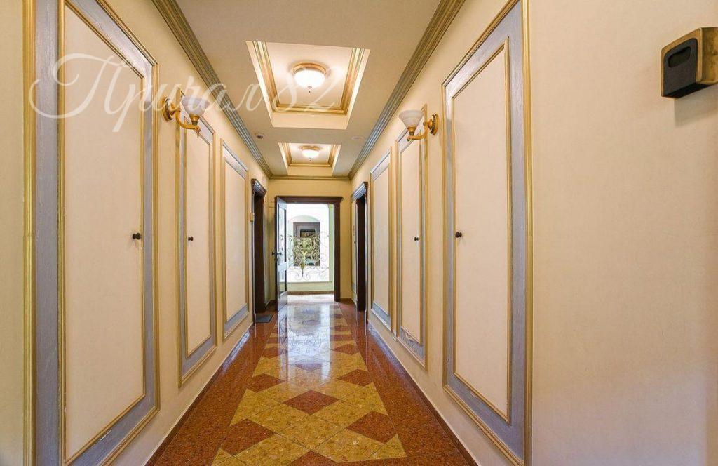 Ялта, улица Екатеринеская, дом 3