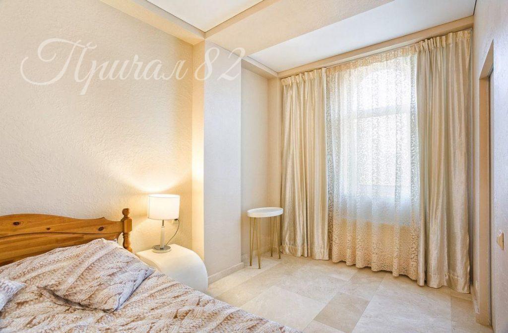 Ялта, улица Екатеринеская, дом 3