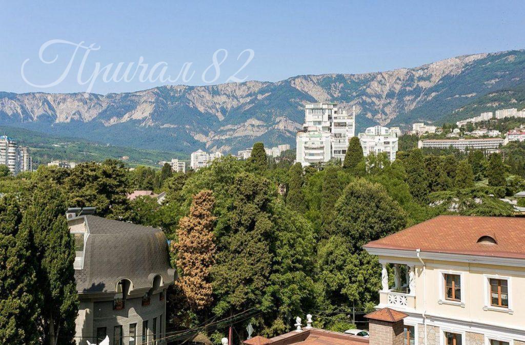 Ялта, улица Екатеринеская, дом 3