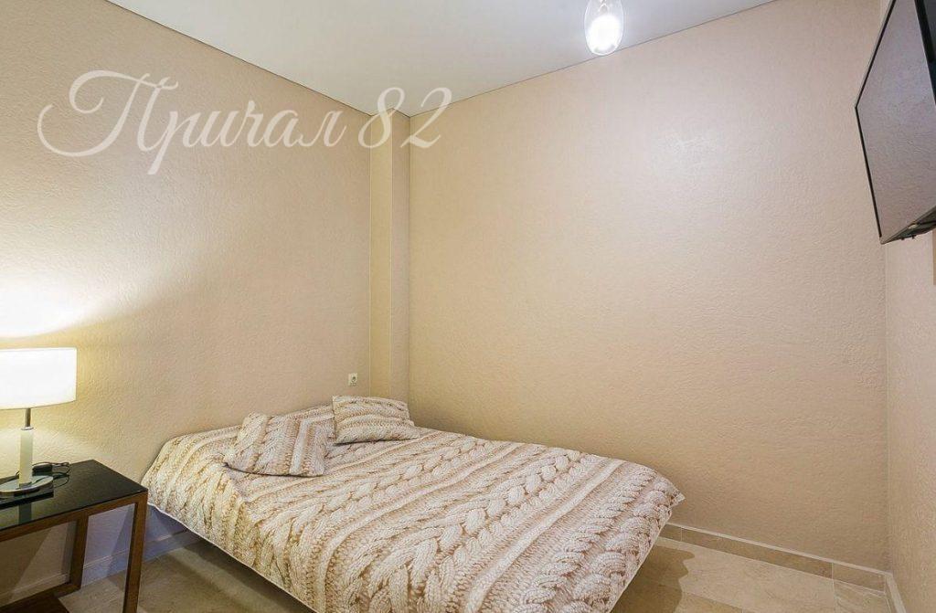 Ялта, улица Екатеринеская, дом 3