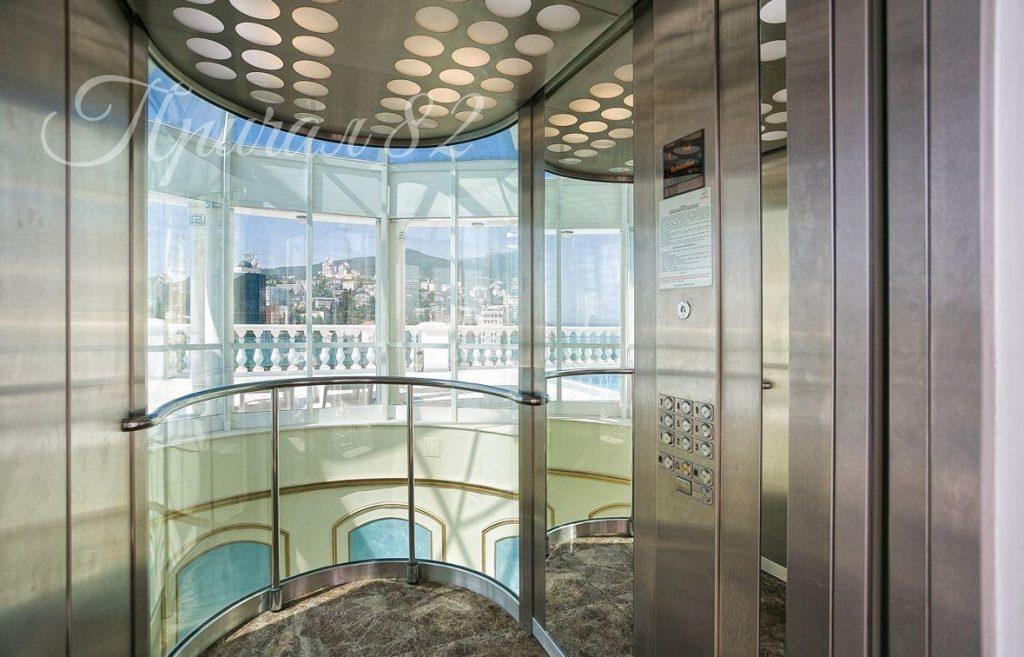 Ялта, улица Екатеринеская, дом 3