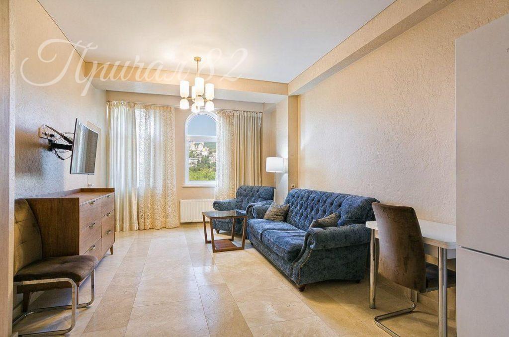 Ялта, улица Екатеринеская, дом 3