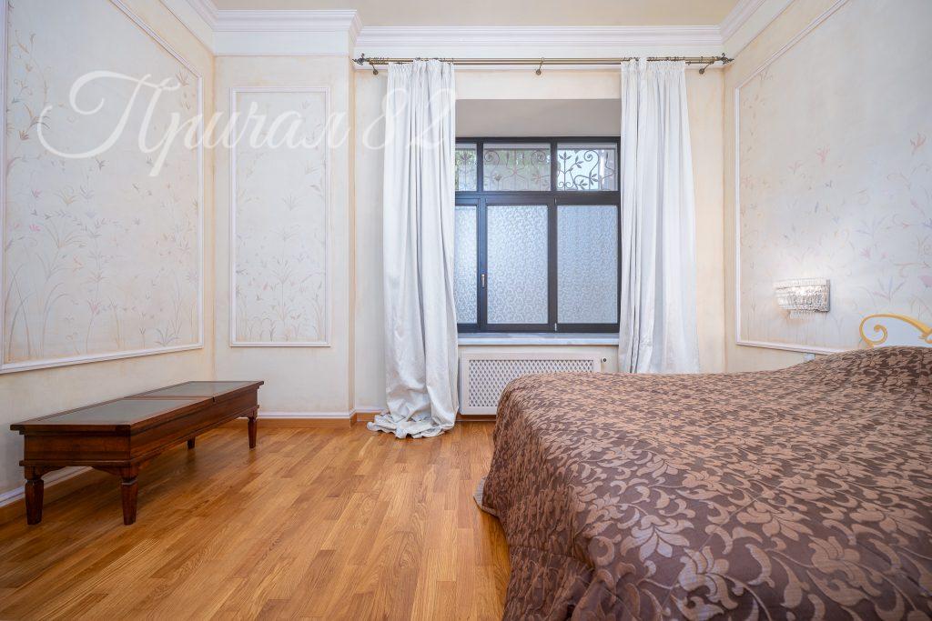 Ялта, Улица имени Архитектора Краснова Н.П. д. 2