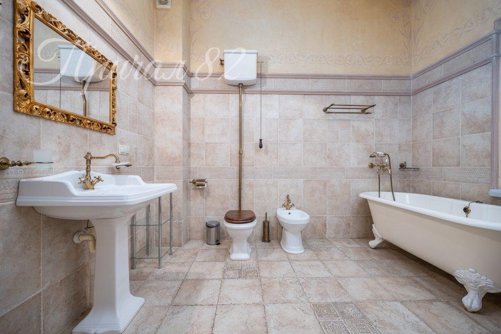 Ялта, Улица имени Архитектора Краснова Н.П. д. 2