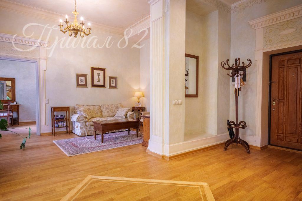 Ялта, Улица имени Архитектора Краснова Н.П. д. 2